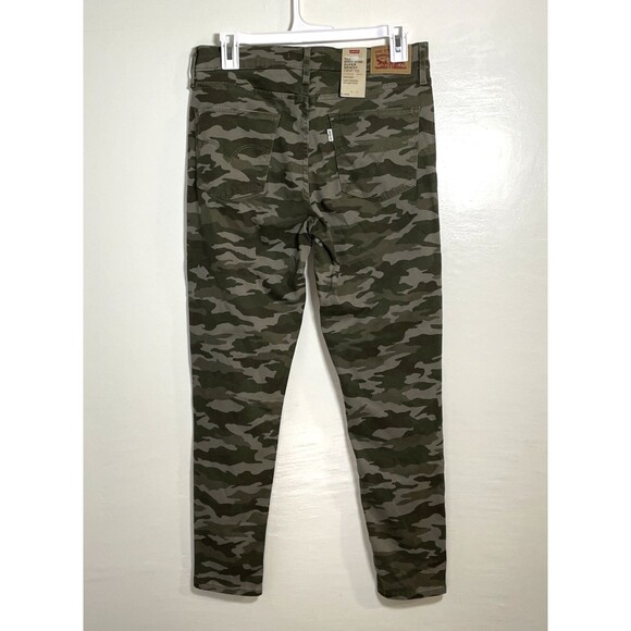 NWT Women's Levi's 720 High Rise Super Skinny Cropped Jeans Size 29 Super Soft - Picture 3 of 9